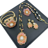 New Natural Tourmaline Inlaid Pearl Flower-shaped Suit